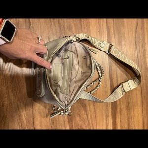 Steve Madden funny pack